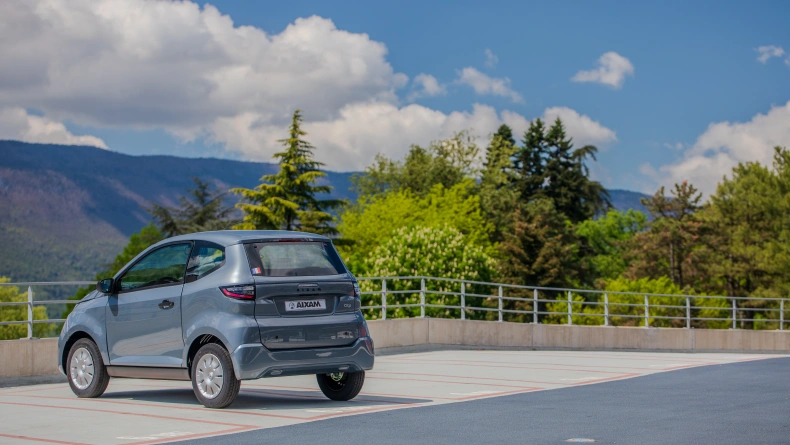 AIXAM Mopedbil City CITPAC_34AR_TIT_JPG.jpg