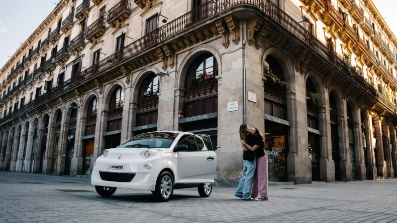 AIXAM Mopedbil Minauto SITU_EMULTIM_BLA_PNG (3).jpg