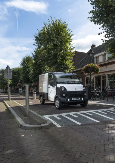 AIXAM Mopedbil eTruck E-truck fourgon 2.jpg